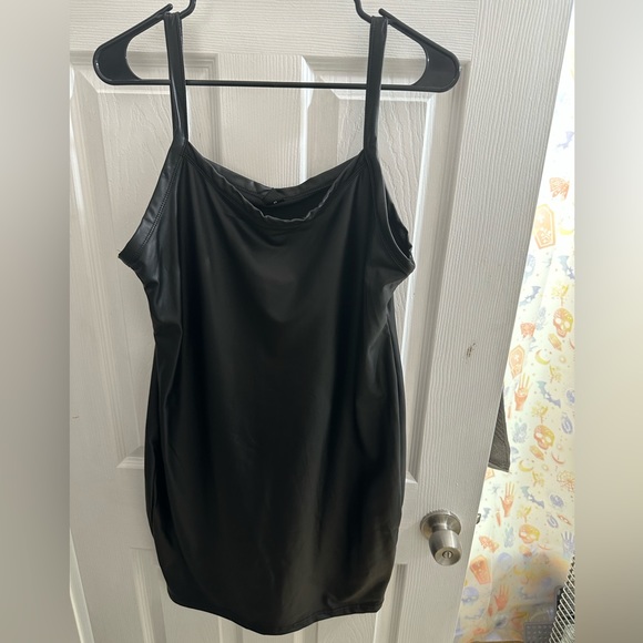 Faux leather body-con dress - Picture 1 of 2